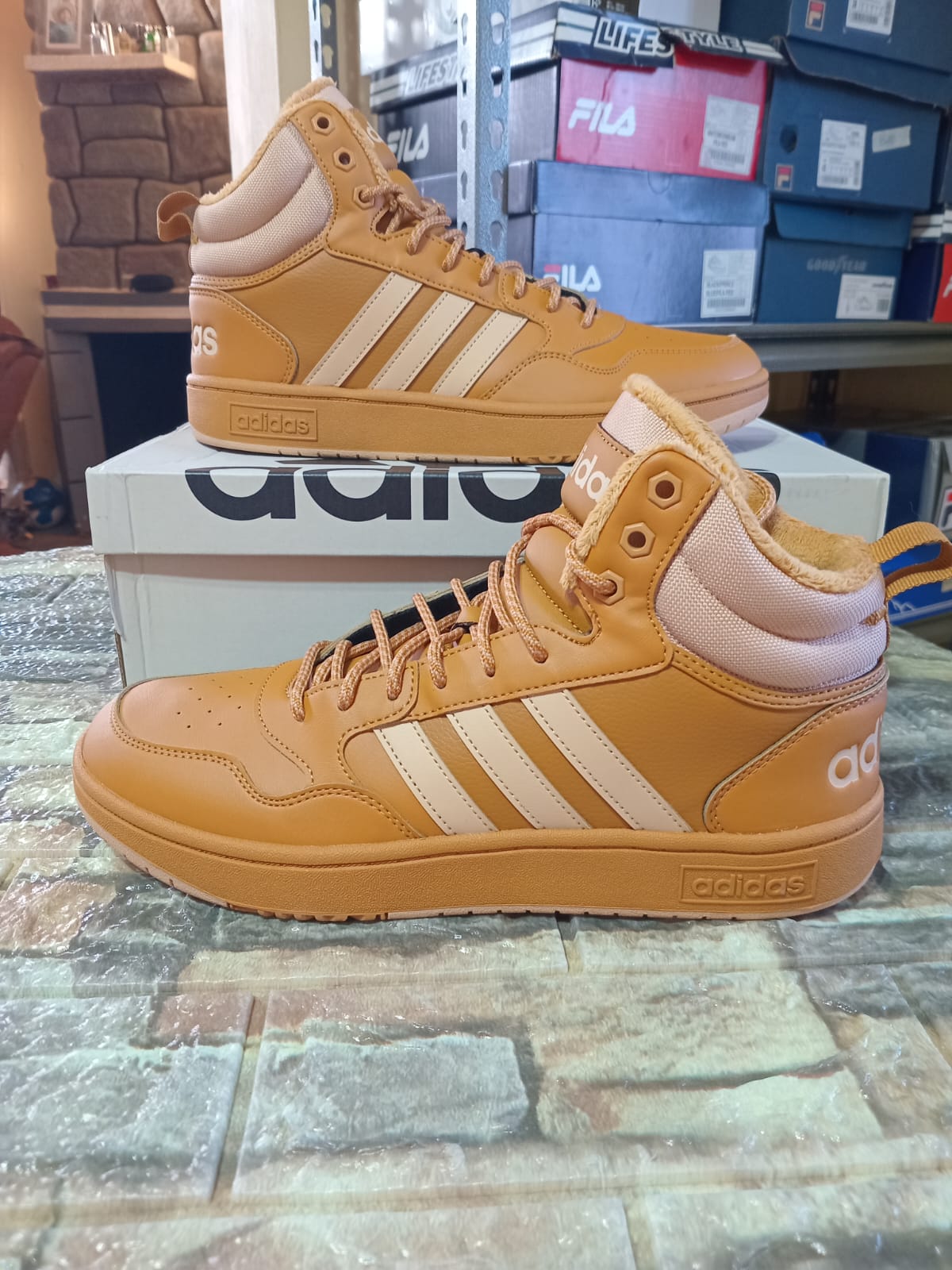 Zapatillas Adidas Hoops 3.0 Mid WTR