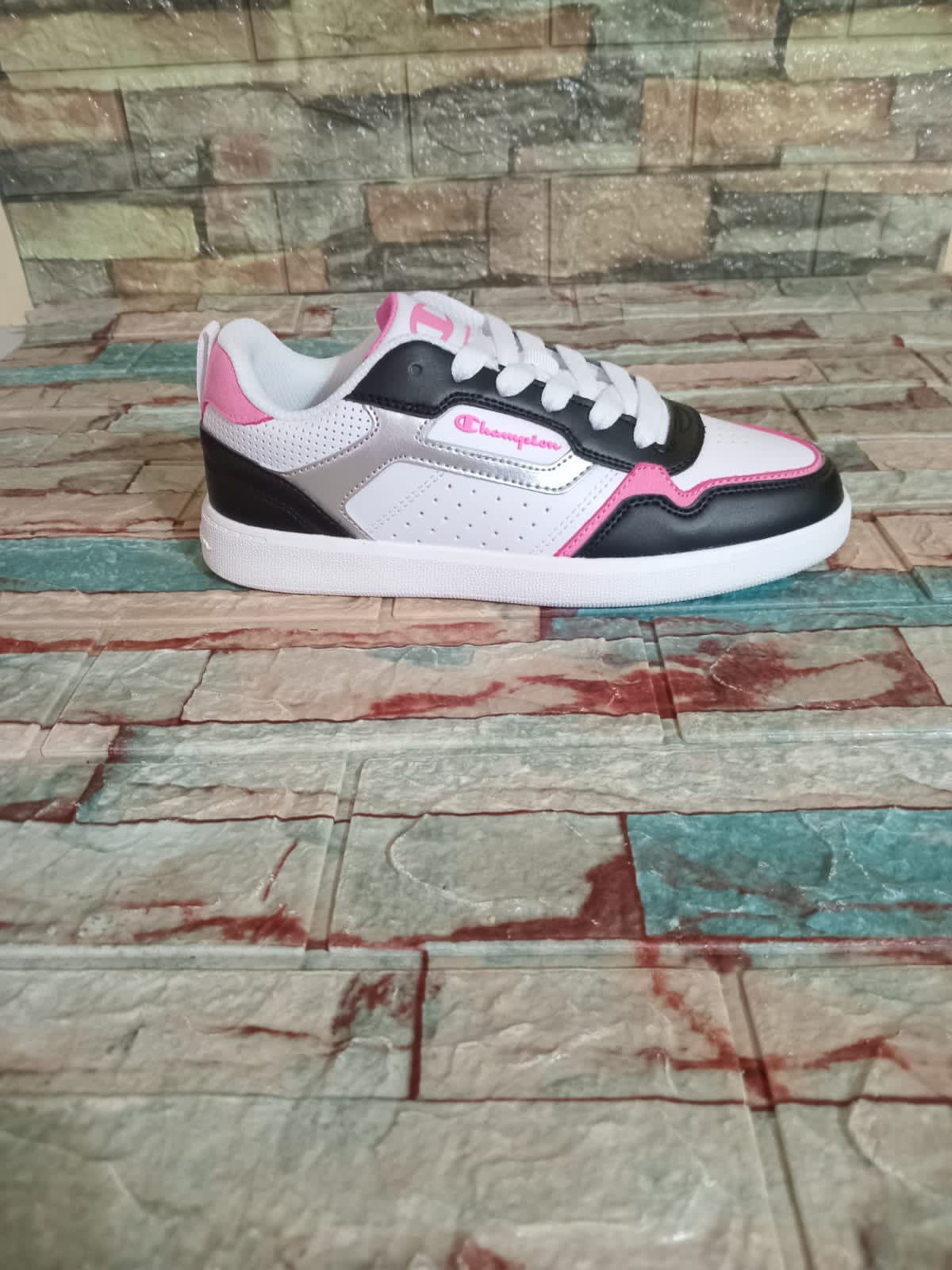 Zapatillas Champion Lore | Negro & Rosa